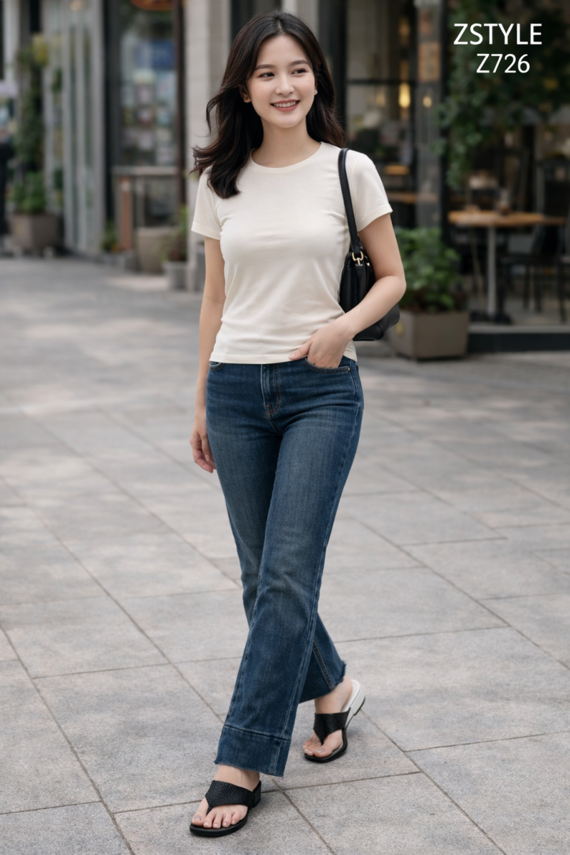 Cô gái thời trang với túi xách Z726 Cô gái thời trang với túi xách Z726