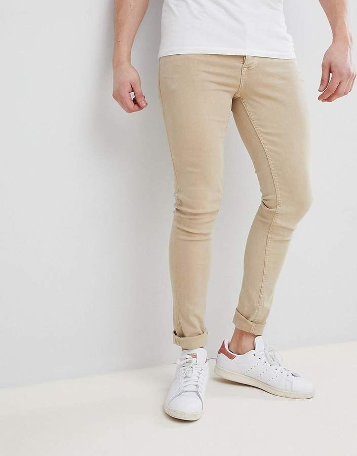 Các kiểu dáng quần jean cho nam giới bạn cần phải biết